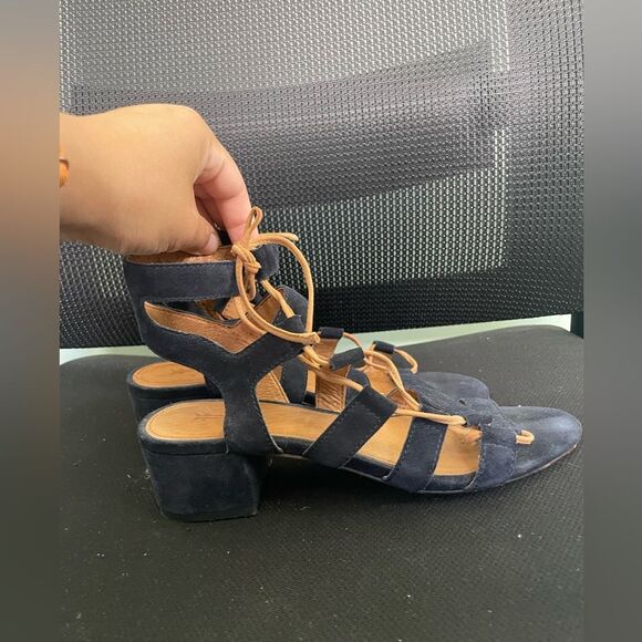 FRYE BLAIR SIDE WOMENS BLUE BROWN SUEDE GLADIATOR SANDALS SHOES SZ 7.5 - Picture 4 of 8